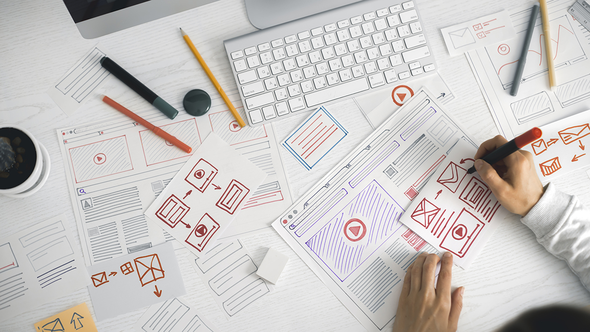 website-designer-creates-sketch-application